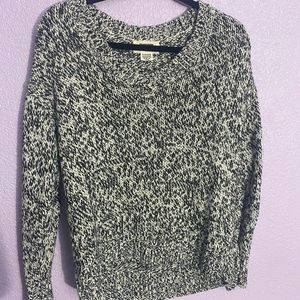 Knitted Victoria’s Secret Sweater